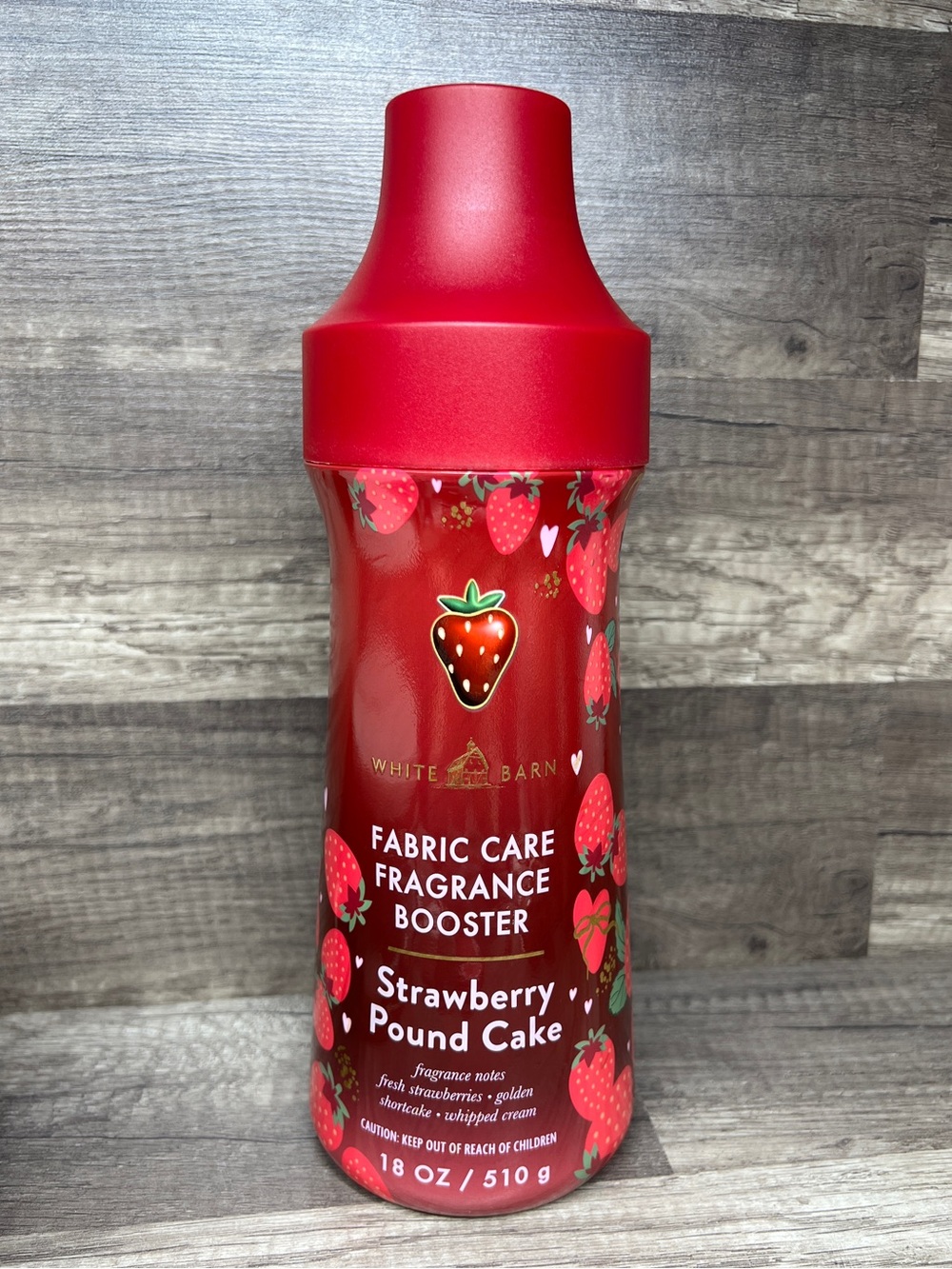Bath & Body Works Strawberry Pound Cake Laundry Fabric Care Fragrance Booster